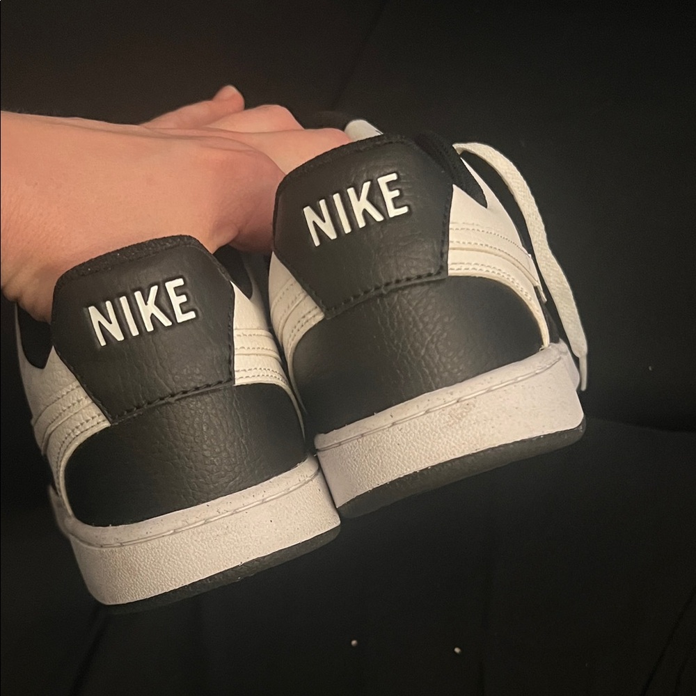 Nike Black & White Low-Top Sneakers with White Swoosh - Picture 5 of 9